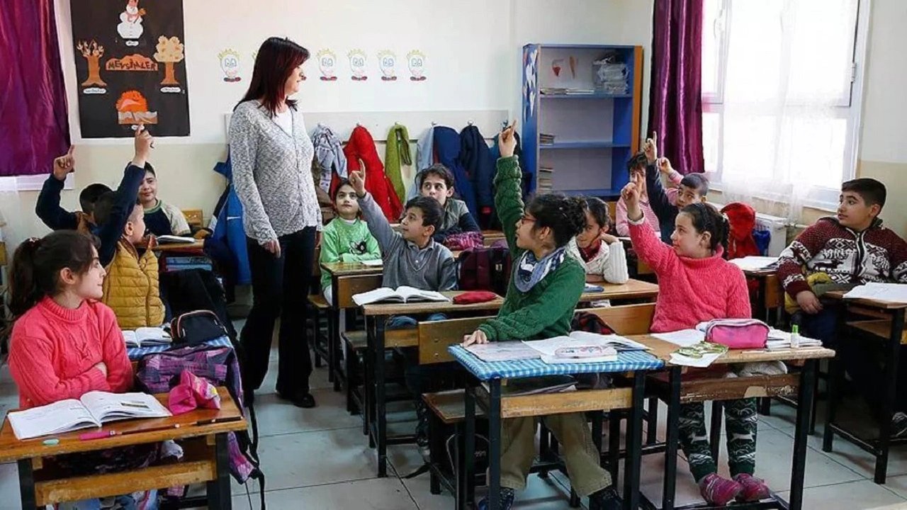 Millî Eğitim Bakanlığı’ndan şok karar: Öğretmen seminerleri iptal edildi!