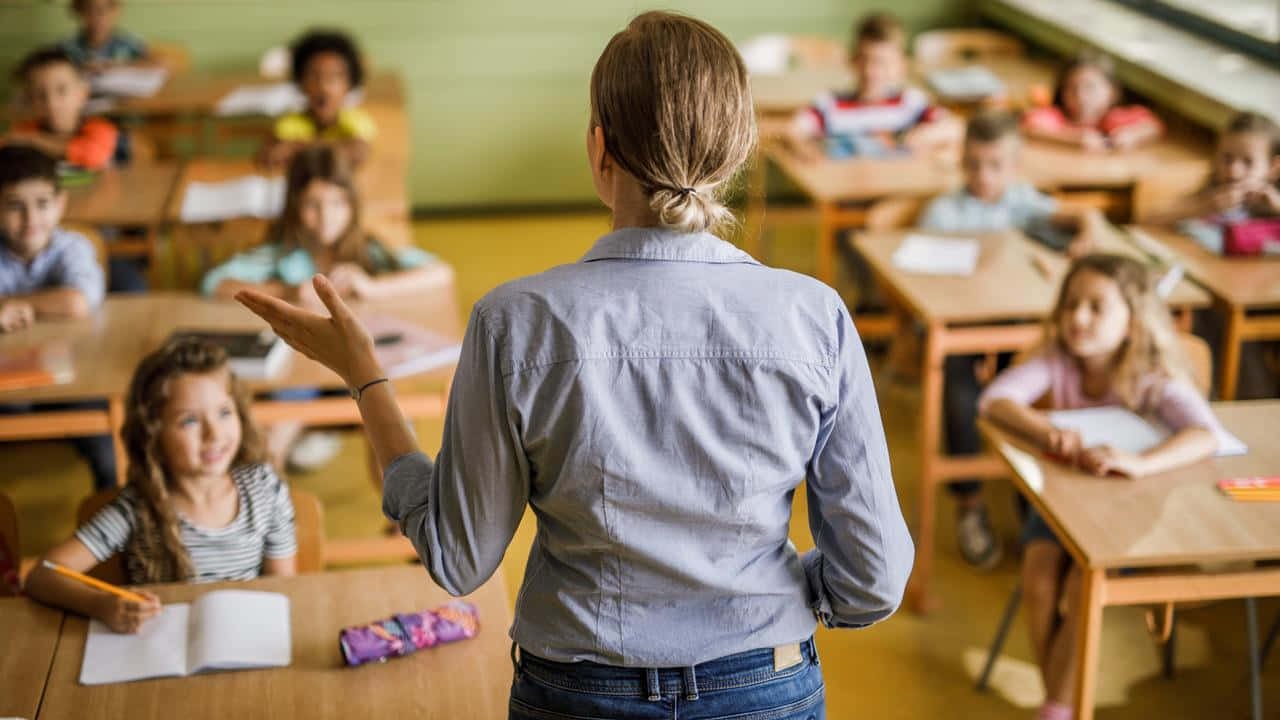 Boş dersler için yeni MEB düzenlemesi: Öğretmenler nasıl görevlendirilecek?