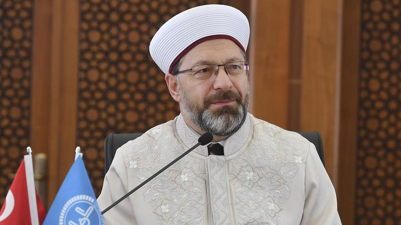 Diyanet işleri başkanlığından müjde: Öğretmen adayları dikkat!